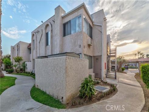 212 S Kraemer 1104 Boulevard, Placentia, CA