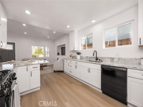 201 S Melrose Street, Placentia, CA