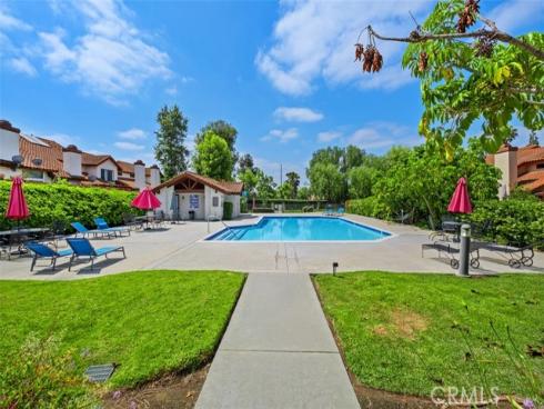 1132 Santiago 11 Drive, Placentia, CA