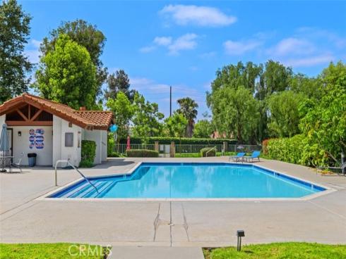 1132 Santiago 11 Drive, Placentia, CA