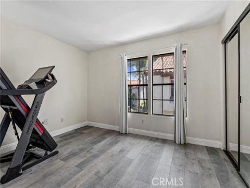 392 Hawaii Way, Placentia, CA