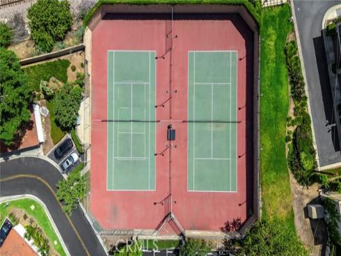 392 Hawaii Way, Placentia, CA