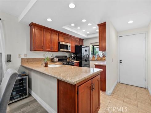 392 Hawaii Way, Placentia, CA