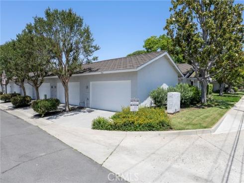 2302 Cayuga Avenue, Placentia, CA