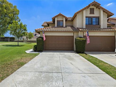 990 La Paz 49 Road, Placentia, CA