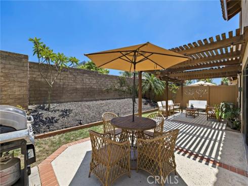 990 La Paz 49 Road, Placentia, CA