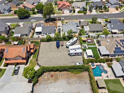 990 La Paz 49 Road, Placentia, CA