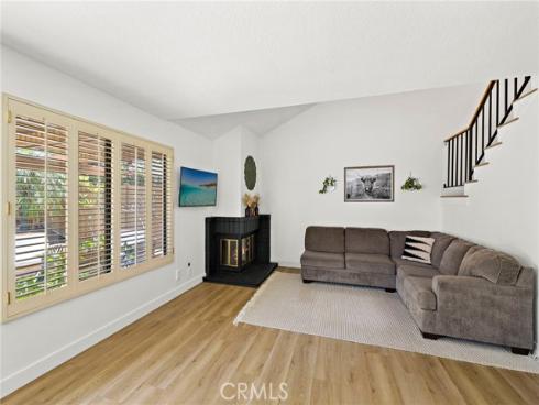 990 La Paz 49 Road, Placentia, CA