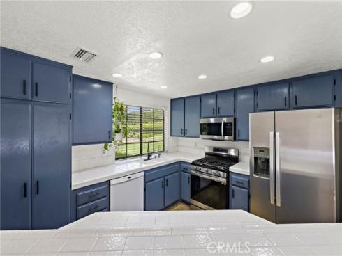 990 La Paz 49 Road, Placentia, CA