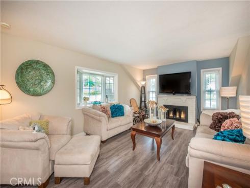 747  De Jesus  , Placentia, CA