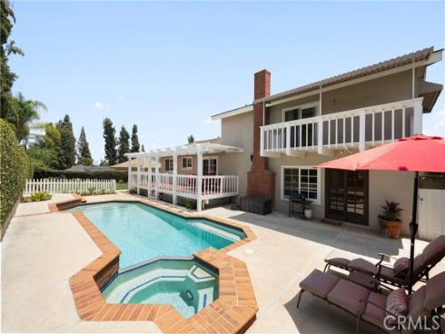 401 Marymont Avenue, Placentia, CA