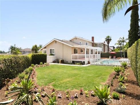 401 Marymont Avenue, Placentia, CA