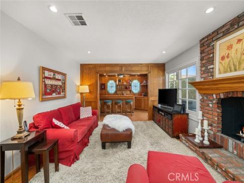 401 Marymont Avenue, Placentia, CA