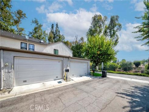 1657 Sherwood Village Circle, Placentia, CA