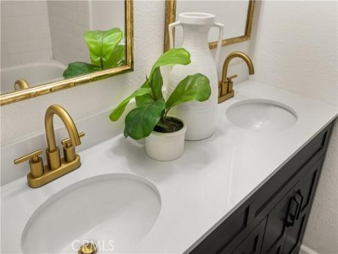 206 Bay Meadows Drive, Placentia, CA