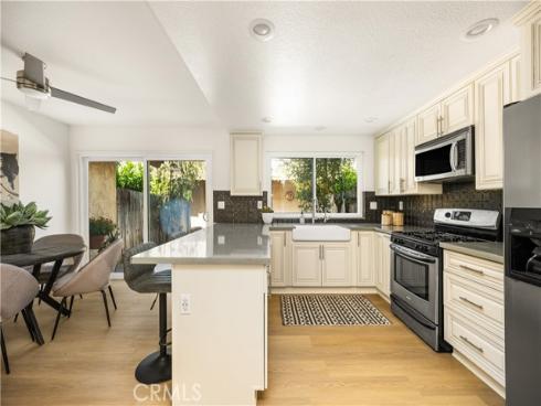 206 Bay Meadows Drive, Placentia, CA