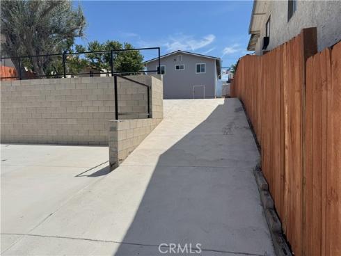 315 S Walnut Avenue, Placentia, CA