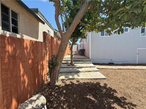 315 S Walnut Avenue, Placentia, CA