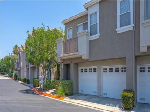 368 Gullotti Place, Placentia, CA