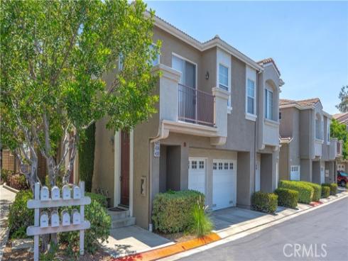 368 Gullotti Place, Placentia, CA