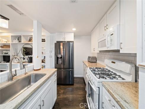 166 Southampton 21 Way, Placentia, CA