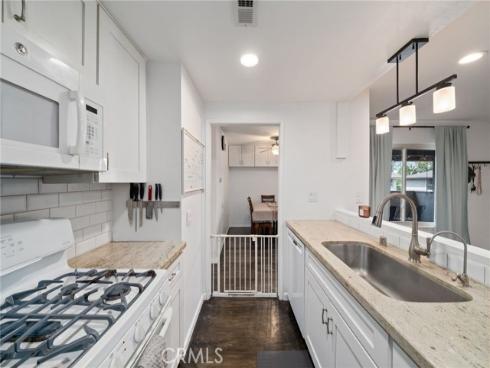 166 Southampton 21 Way, Placentia, CA