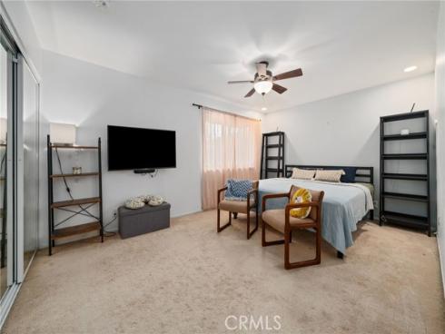 166 Southampton 21 Way, Placentia, CA