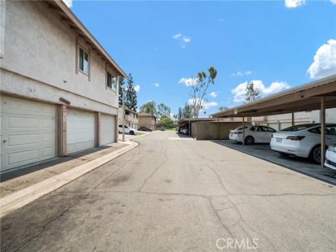 166 Southampton 21 Way, Placentia, CA