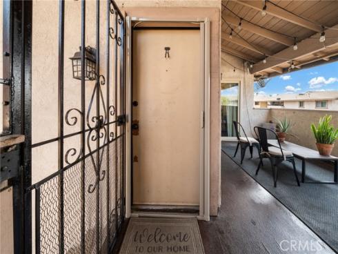 166 Southampton 21 Way, Placentia, CA