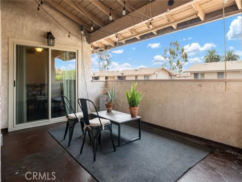 166 Southampton 21 Way, Placentia, CA