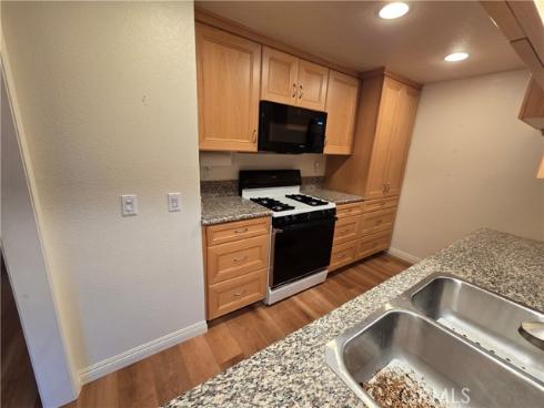 1227 N Kraemer 8 Boulevard, Placentia, CA