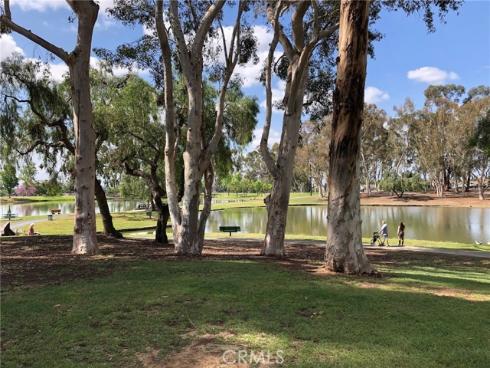 402 Jade Ave , Placentia, CA