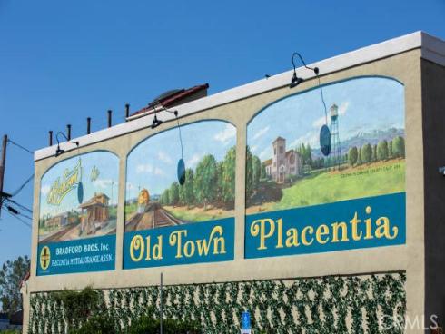 402 Jade Ave , Placentia, CA