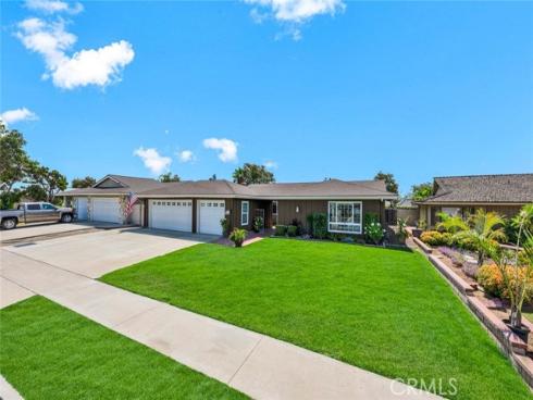 636 Longfellow Drive, Placentia, CA