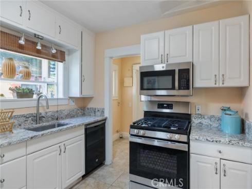 123  Orange Grove   Avenue, Placentia, CA