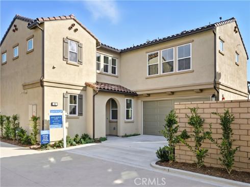 582  Mcfadden   Street, Placentia, CA