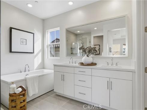 582  Mcfadden   Street, Placentia, CA