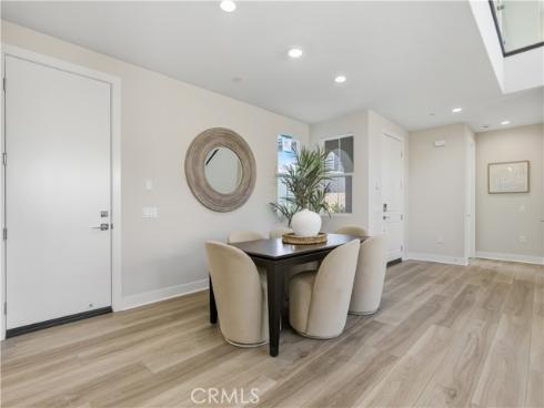 582  Mcfadden   Street, Placentia, CA