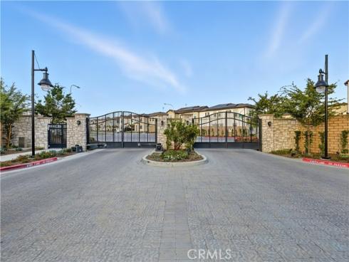 582  Mcfadden   Street, Placentia, CA