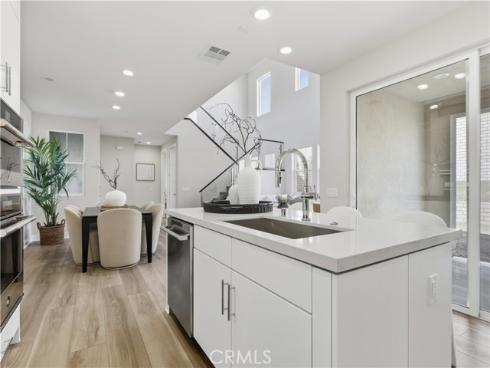 582  Mcfadden   Street, Placentia, CA