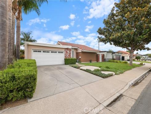 1018  Violet   Circle, Placentia, CA