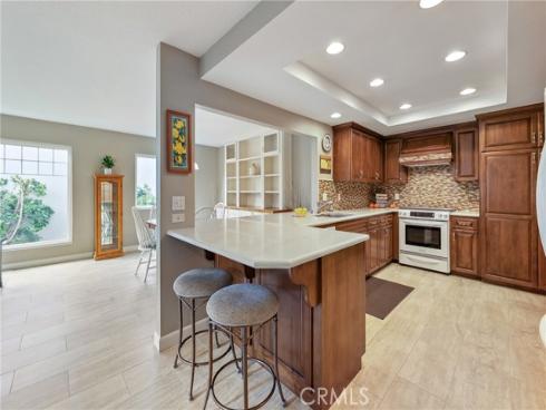 1018  Violet   Circle, Placentia, CA