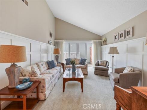 1018  Violet   Circle, Placentia, CA