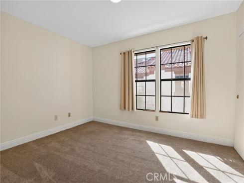 376  Hawaii  , Placentia, CA