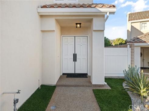 325 E Concord  , Placentia, CA