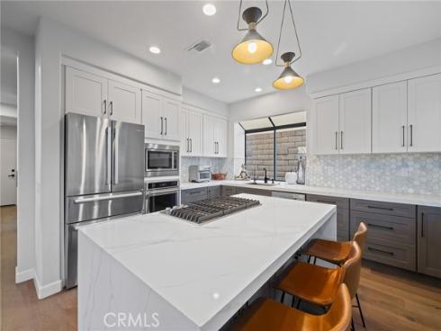 325 E Concord  , Placentia, CA