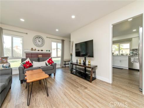 649  Heather  , Placentia, CA