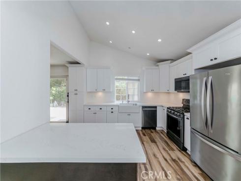 146  Los Alamitos   Circle, Placentia, CA