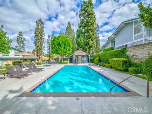 146  Los Alamitos   Circle, Placentia, CA