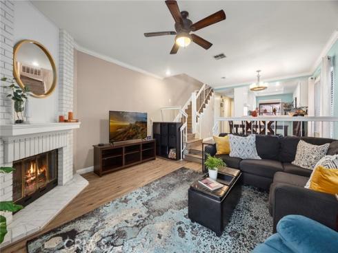 312  Molokai  , Placentia, CA